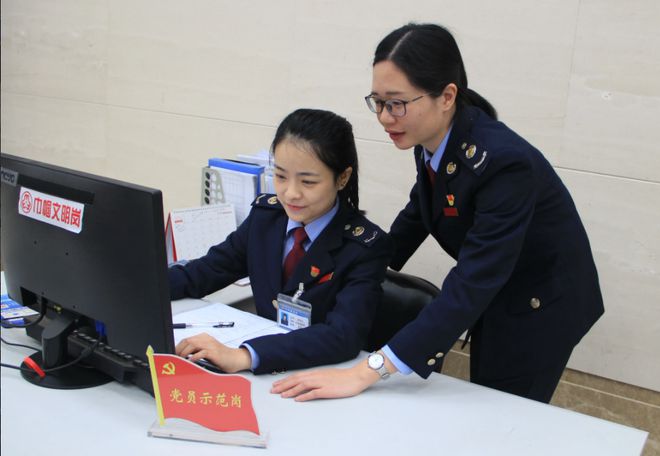 365买球 世界杯买球官网税务是公考的“高岭之花”？过来人一语中的：建议名校生远离铁军(图2)
