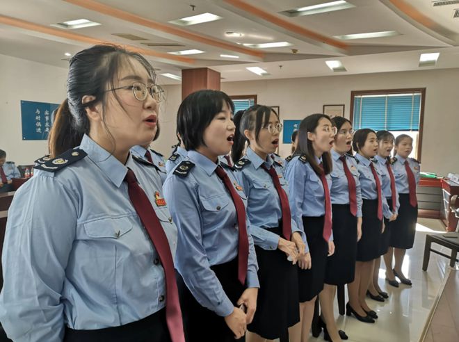 365买球 世界杯买球官网税务是公考的“高岭之花”？过来人一语中的：建议名校生远离铁军(图6)