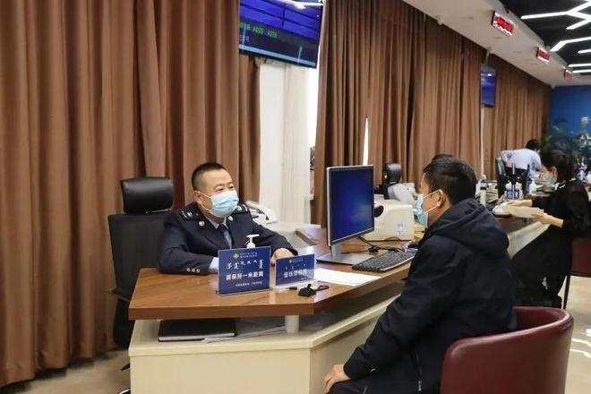 优化营365买球网站 2022世界杯买球商环境进行时｜徐文良：坚守初心的税务人(图1)