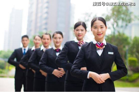 美的罗兰翡丽售楼处电线美的罗兰翡丽售楼中心_24小时电话365买球 世界杯买球(图15)