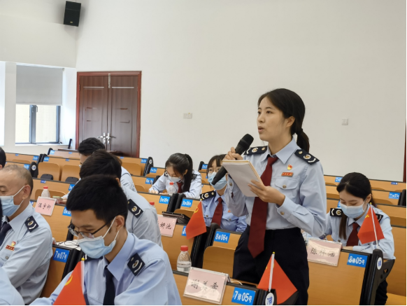 365买球 世界杯买球观海融媒：珠海税务系统掀起学习宣传贯彻的二十大精神热潮(图1)