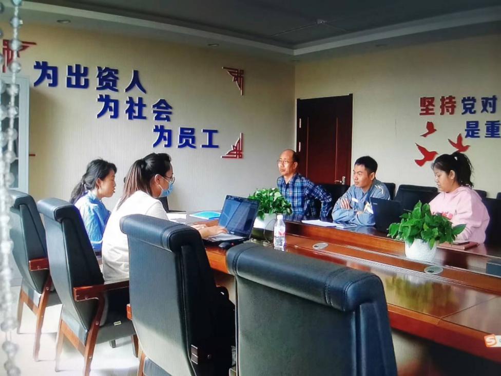 365买球 世界杯买球【鸡东县税务局】发挥职能办实事 打造“枫桥”解难题(图1)