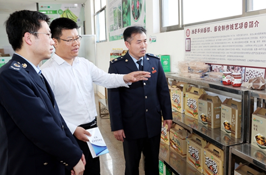 潍坊税务：税收惠民助推乡村振兴365买球 世界杯买球(图2)