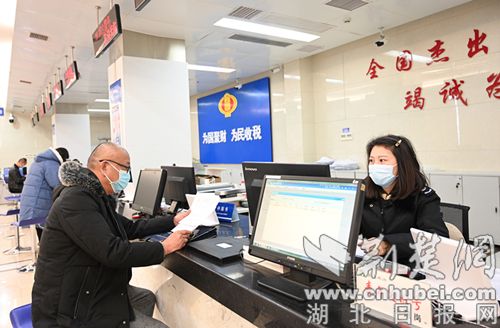 365买球网站 2022世界杯买球樊城税务：春风行动助推“大国重器”制造商“踏浪远航”(图2)