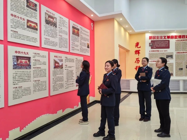 365买球 世界杯买球官网国家税务总局辽宁省税务局 图片新闻 台安县局：展巾帼风采绽芳华(图1)