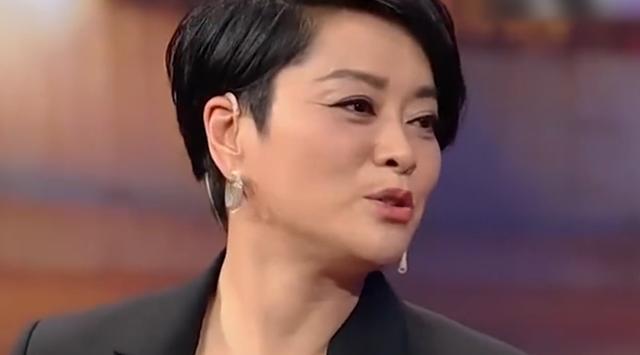 365买球 世界杯买球毛阿敏：两度陷入税务风波险些吞药离世经纪人也受牵连自尽？(图19)