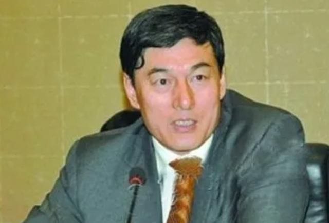 365买球 世界杯买球毛阿敏：两度陷入税务风波险些吞药离世经纪人也受牵连自尽？(图28)