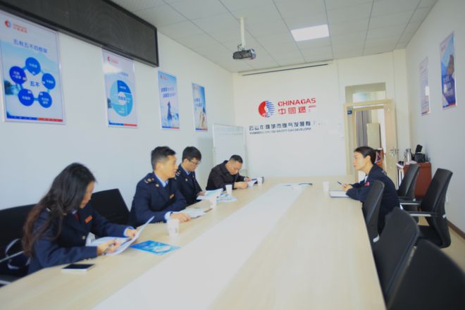我为企业办实事｜云365买球网站 2022世界杯买球梦税务：专班上门解难题 春风行动暖人心(图1)