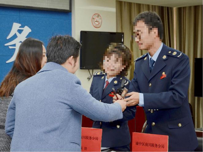 365买球 世界杯买球原西宁市税务局长落马问题很严重(图2)