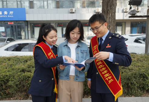 365买球 世界杯买球官网【细河区税务局】启动第32个全国税收宣传月活动(图1)