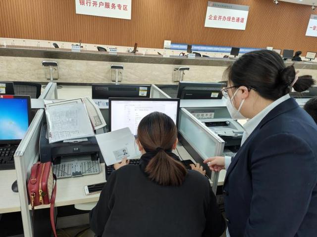 淄博高新区：政365买球 世界杯买球务服务“帮办代办” 仅用9分钟助商户办结业务(图1)