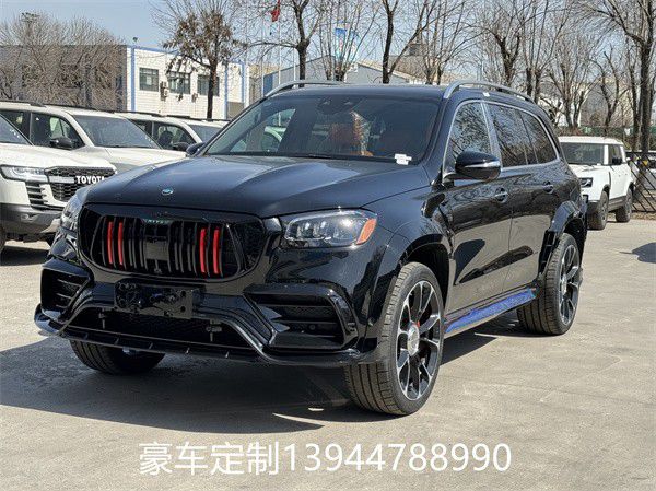 奔驰GLS45365买球 世界杯买球官网0商务版升级豪华晋级迈巴赫(图4)