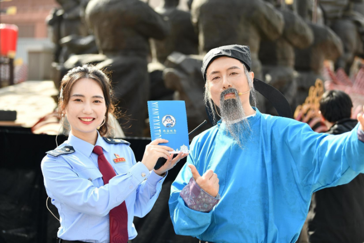 【第33个全国税收宣传月】“居易说税”闪亮古城365买球 世界杯买球官网(图1)